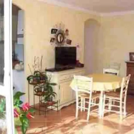Apartment F3 A Deux Pas De La De Trottel Ajaccio (Corsica)